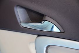 2014款别克君威2.4L