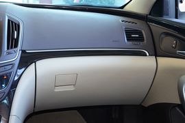 2014款别克君威2.4L