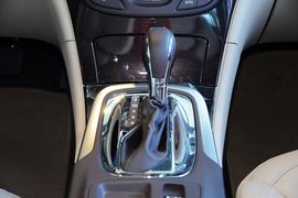 2014款别克君威2.4L