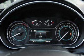 2014款别克君威2.4L