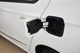 2014款雪铁龙全新爱丽舍1.6L手动舒适型