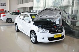 2014款雪铁龙全新爱丽舍1.6L手动舒适型