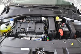 2014款雪铁龙全新爱丽舍1.6L手动舒适型