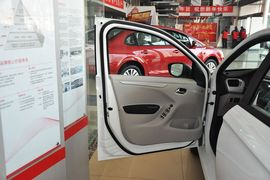 2014款雪铁龙全新爱丽舍1.6L手动舒适型