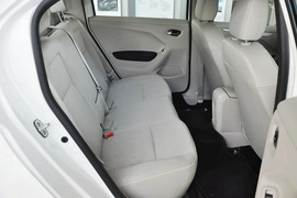 2014款雪铁龙全新爱丽舍1.6L手动舒适型