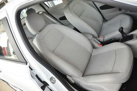 2014款雪铁龙全新爱丽舍1.6L手动舒适型