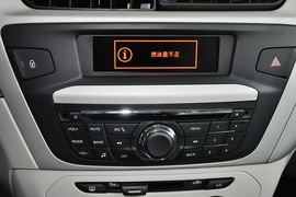2014款雪铁龙全新爱丽舍1.6L手动舒适型