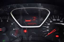 2014款雪铁龙全新爱丽舍1.6L手动舒适型