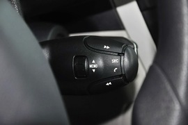 2014款雪铁龙全新爱丽舍1.6L手动舒适型