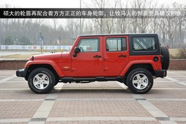 2014款Jeep牧马人3.0L撒哈拉到店实拍图解
