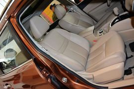 2014款日产奇骏2.5L