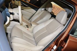 2014款日产奇骏2.5L