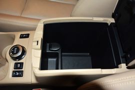 2014款日产奇骏2.5L
