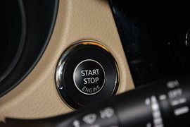 2014款日产奇骏2.5L