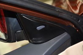 2014款日产奇骏2.5L
