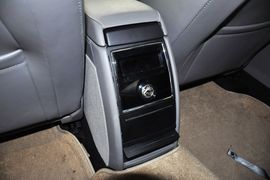 2014款斯柯达速派1.8TSI手自一体名仕版