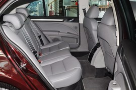 2014款斯柯达速派1.8TSI手自一体名仕版