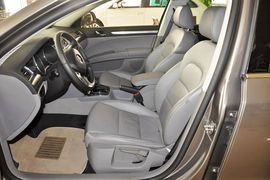 2014款斯柯达速派1.8TSI手自一体名仕版