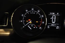 2014款斯柯达速派1.8TSI手自一体名仕版