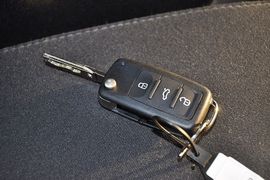 2013款大众速腾1.4TSI