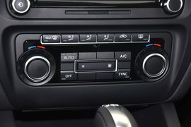 2013款大众速腾1.4TSI