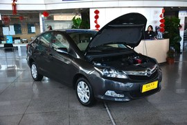 2014款海马M3