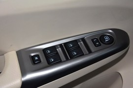 2014款海马M3