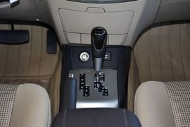 2011款现代悦动1.6