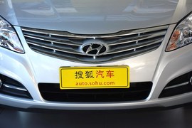 2011款现代悦动1.6