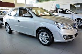 2011款现代悦动1.6