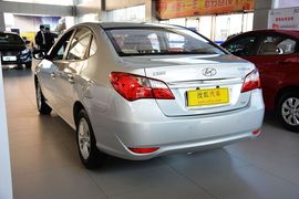 2011款现代悦动1.6