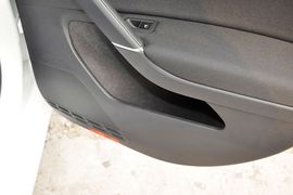 2014款大众高尔夫1.6L手自一体舒适型