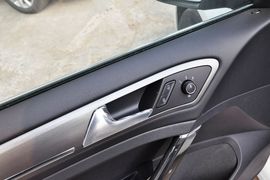 2014款大众高尔夫1.6L手自一体舒适型