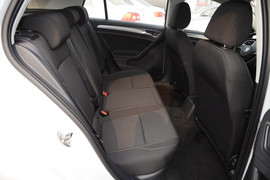 2014款大众高尔夫1.6L手自一体舒适型