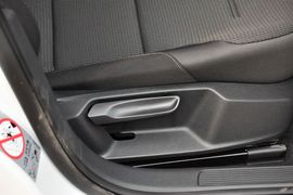 2014款大众高尔夫1.6L手自一体舒适型