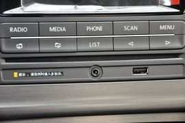 2014款大众高尔夫1.6L手自一体舒适型