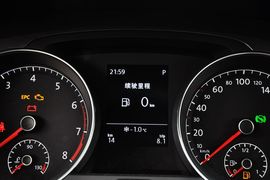 2014款大众高尔夫1.6L手自一体舒适型