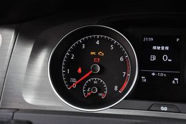 2014款大众高尔夫1.6L手自一体舒适型