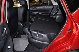 2011款日产骐达1.6L