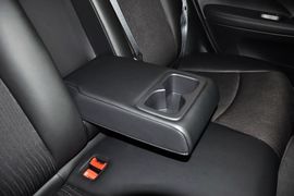 2011款日产骐达1.6L