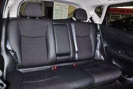 2011款日产骐达1.6L