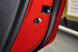 2011款日产骐达1.6L