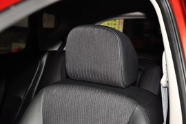 2011款日产骐达1.6L