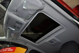 2011款日产骐达1.6L