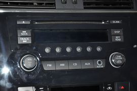 2011款日产骐达1.6L