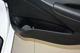 2013款北京现代索纳塔八2.0L