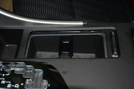 2013款北京现代索纳塔八2.0L
