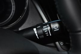 2013款北京现代索纳塔八2.0L