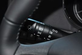 2013款北京现代索纳塔八2.0L