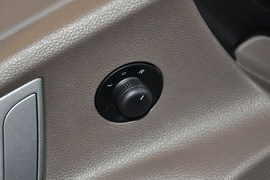 2013款别克英朗GT